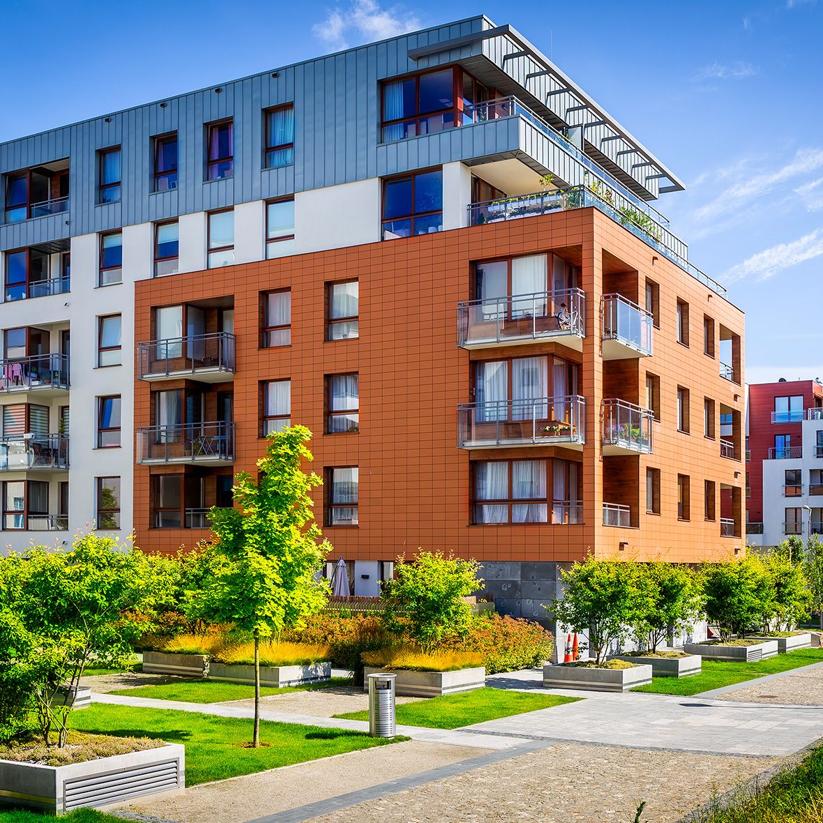 Mandeville managed property with very clean and well kept communal garden area